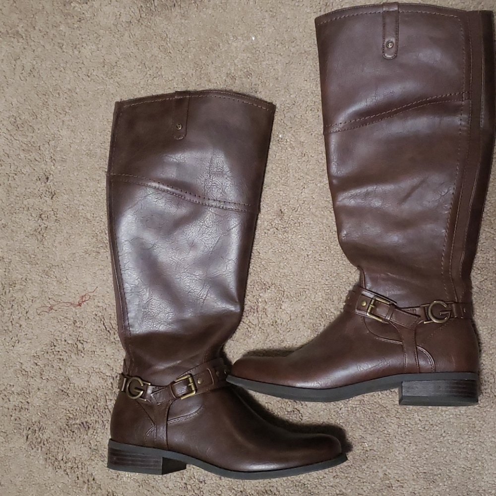 Brand new Guess boots